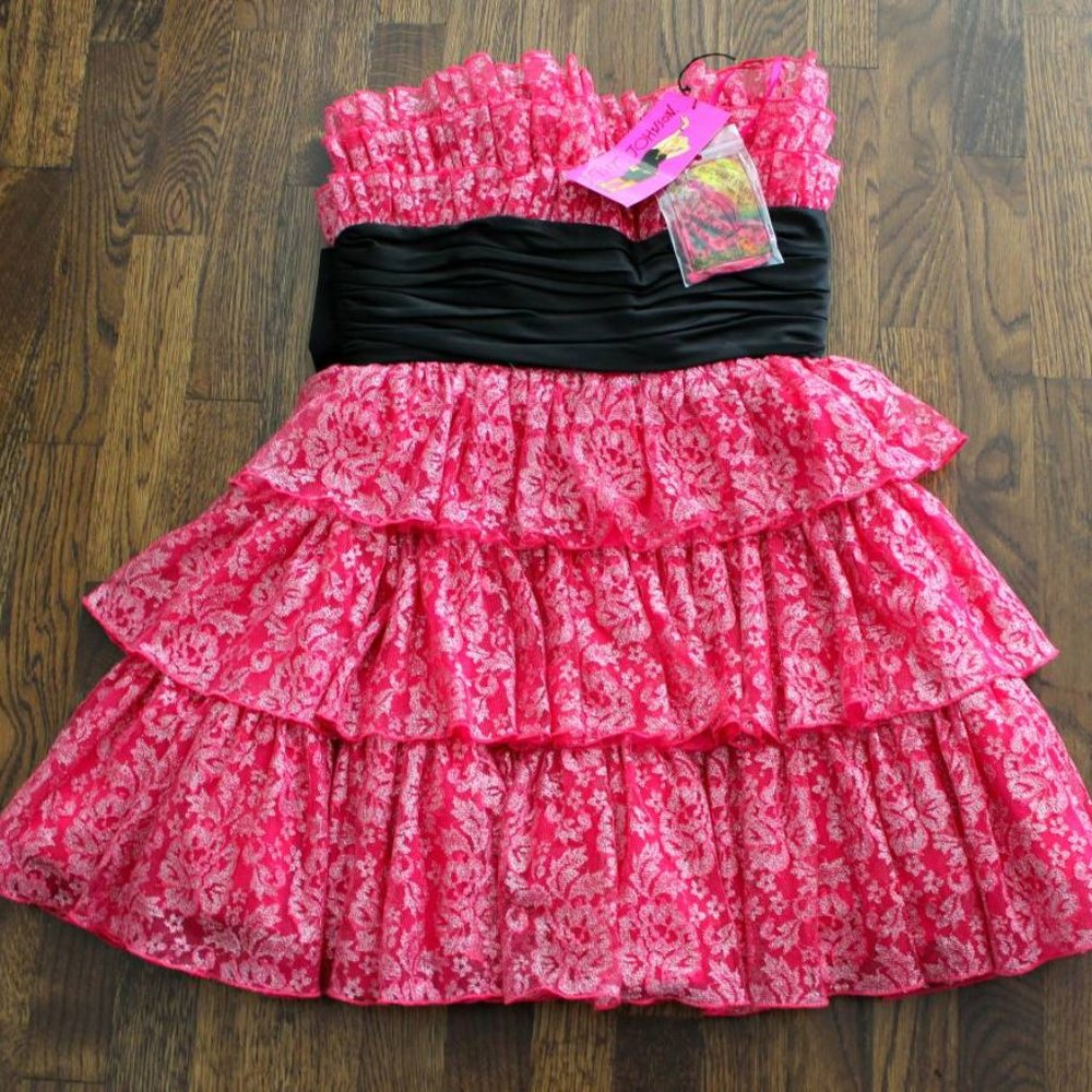 Betsey Johnson Pink Tiered Lace & Satin Prom Dress